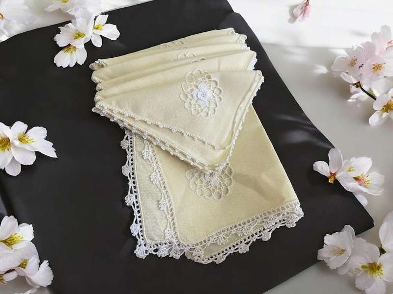 Napkins centrepiece set(A)