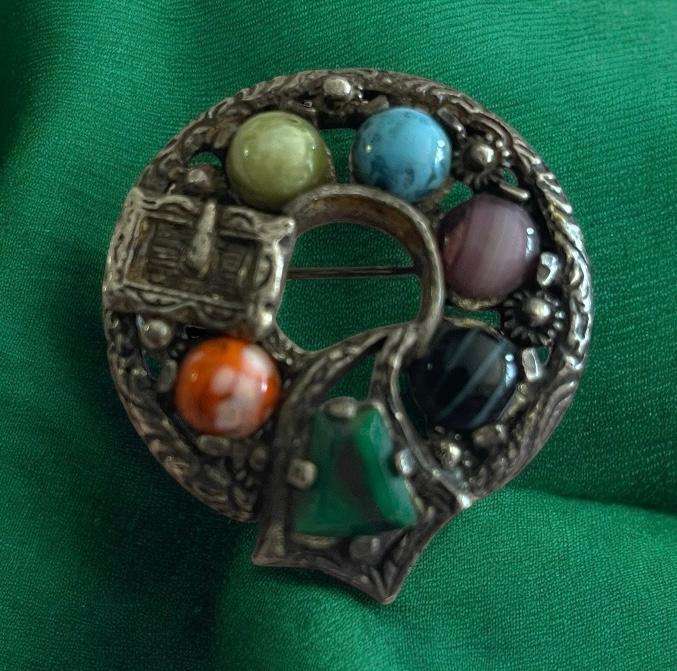 Brooch Celtic Irish(W)