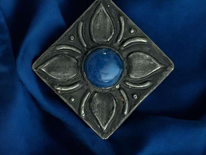 Brooch Moonstone vintage (K)