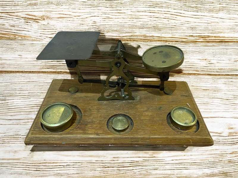 Scale postal