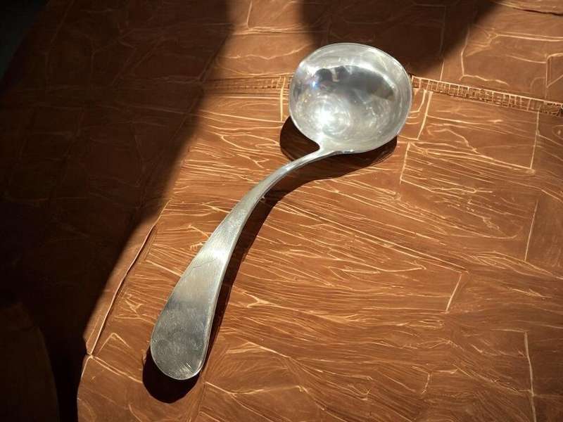 Soup ladle large