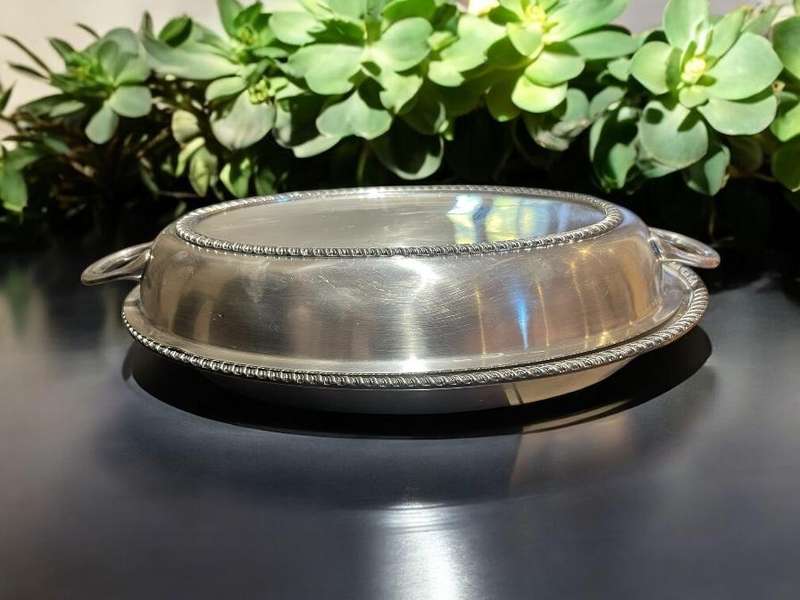 Serving/entree dish silver plated(NR4)