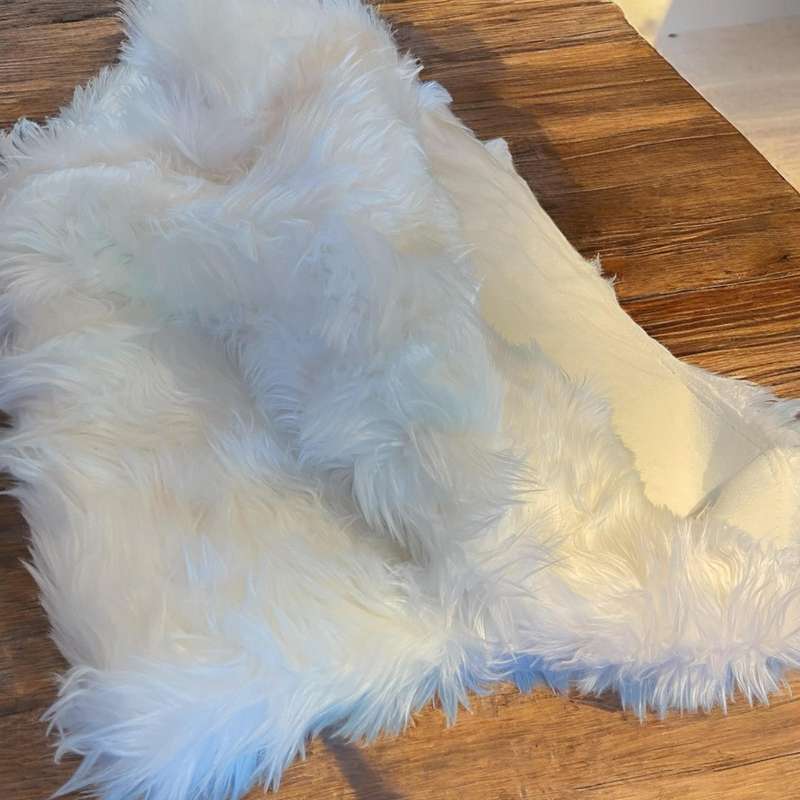 Material faux fur