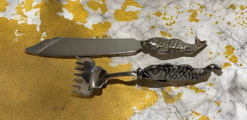 Cheese knife fork set