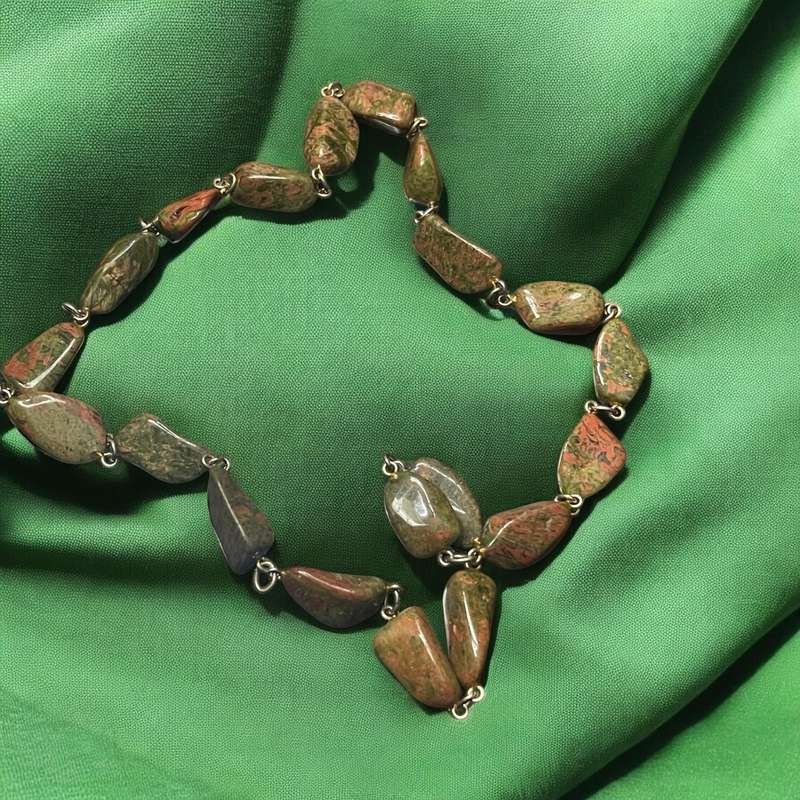 Necklace semi precious stone vintage