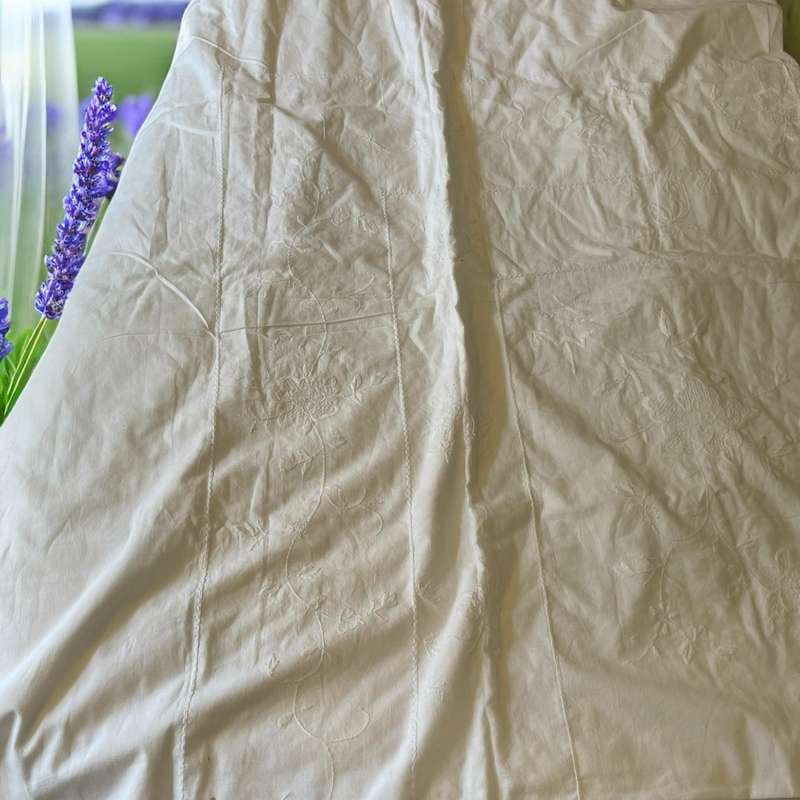 Tablecloth embroidered(NR15)
