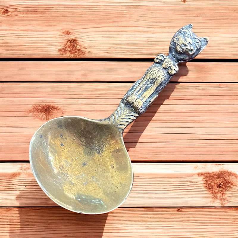 Tea caddy spoon brass