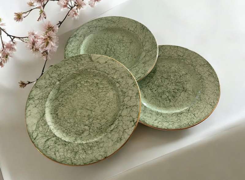 Cake plates Royal Albert Gossamer each