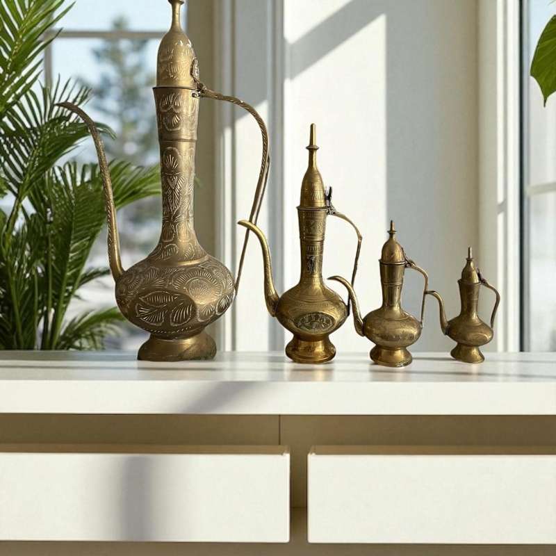 Kettles brass set x4