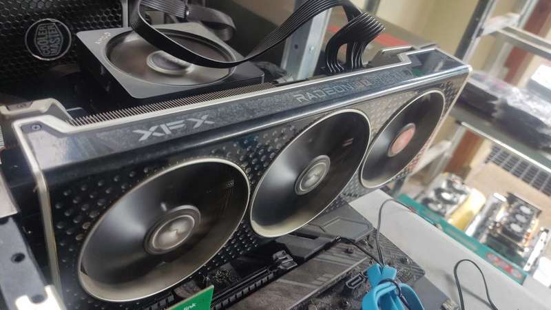 12GB RX 6700 XT - XFX QICK319 Black