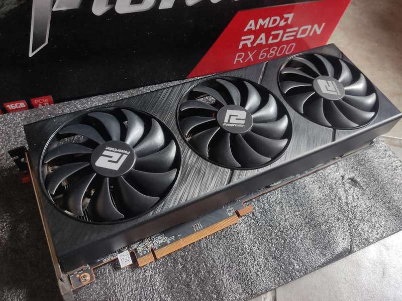 RX 6800 16GB - PowerColor Fighter