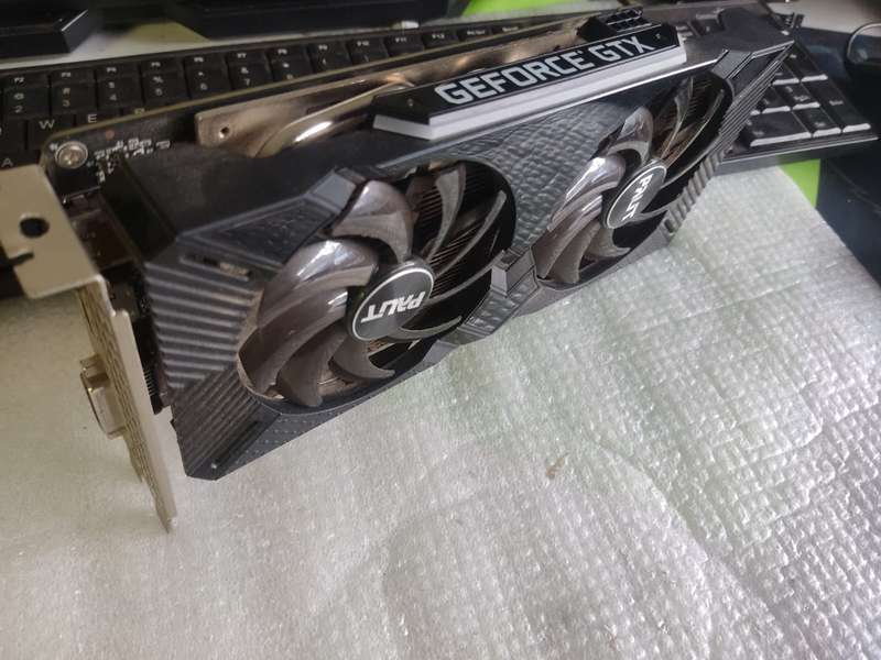 GTX 1660 Ti 6GB - Palit Dual