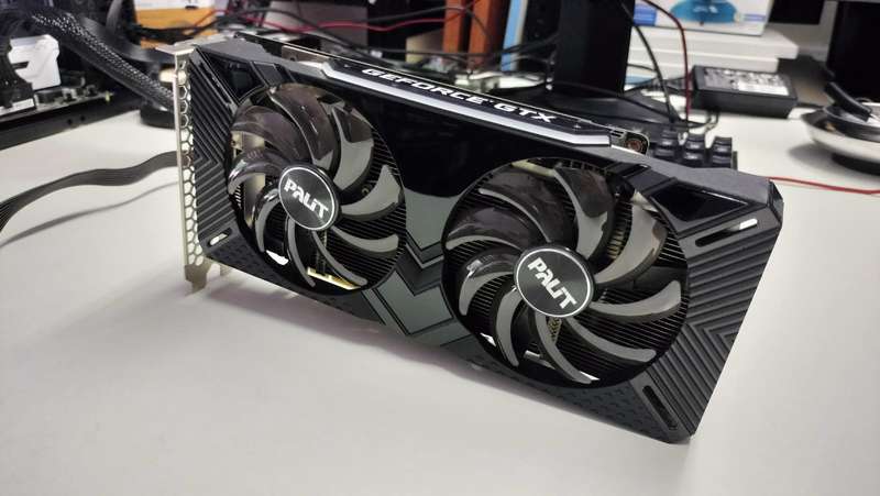GTX 1660 Ti - Palit Dual