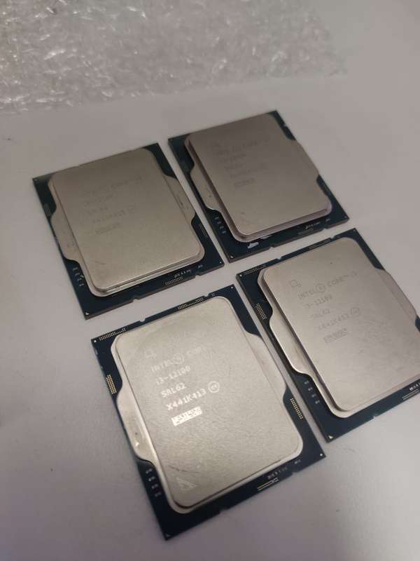12th Gen Core i3-12100 CPU