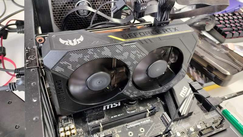 RTX 2060 6GB - Asus TUF