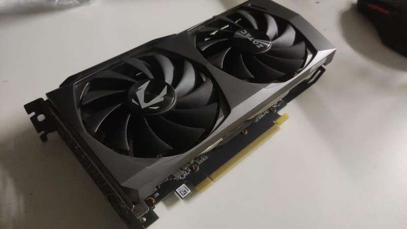 RTX 3060 Ti 8GB - Zotac Twin Edge