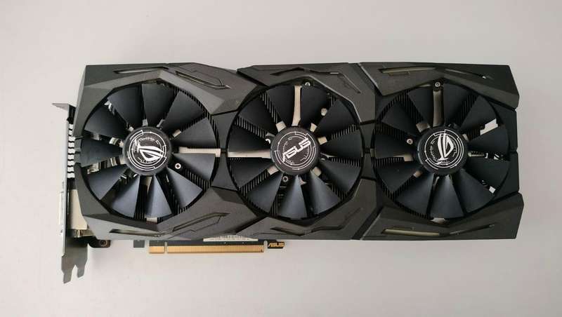 GTX 1080 Ti 11GB - Asus STRIX