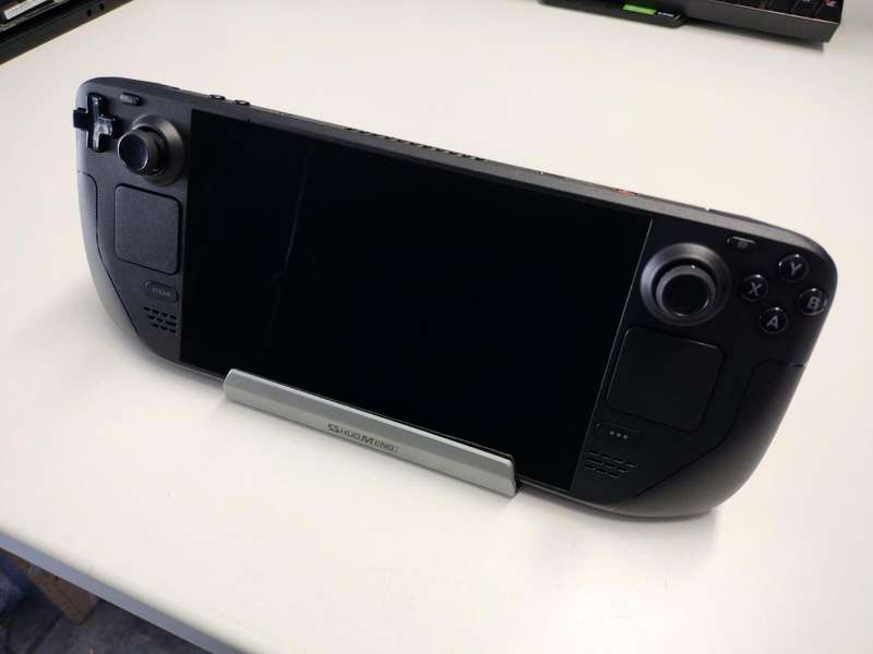 SteamDeck OLED 512GB / Dock / Carry case