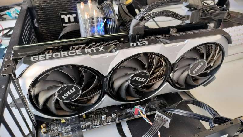RTX 4070 Ti 12GB - MSI VENTUS 3X
