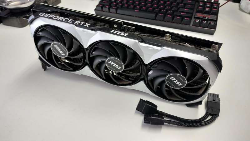 RTX 4070 Ti 12GB - MSI VENTUS 3X