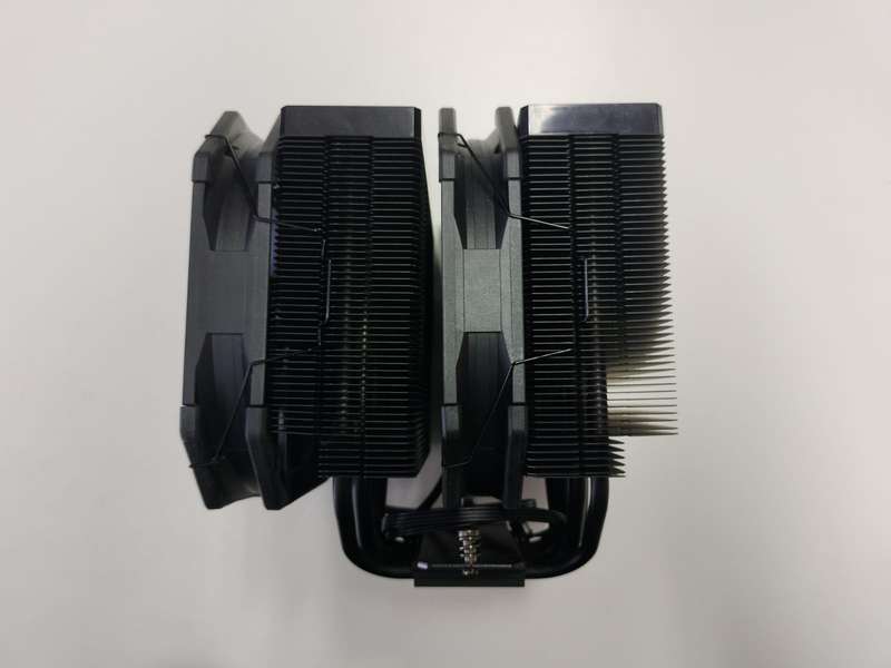 FROZN A720 black CPU Cooler