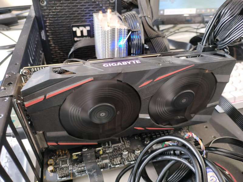 GIGABYTE RX 570 4GB