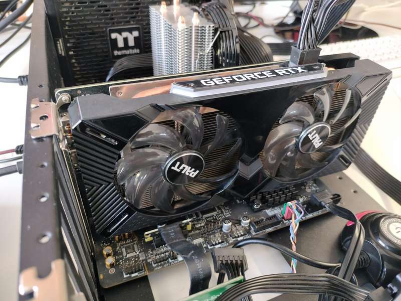 RTX 2060 Super 8GB - Palit Dual
