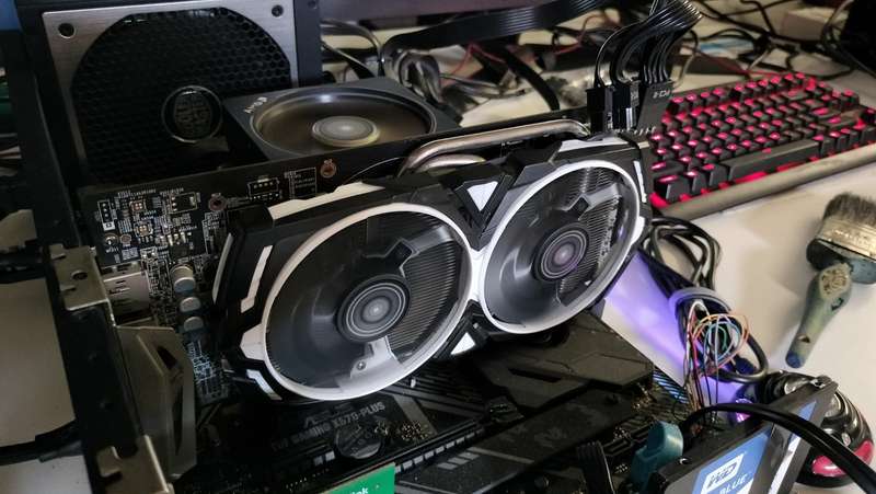 RX 580 4GB - MSI ARMOR