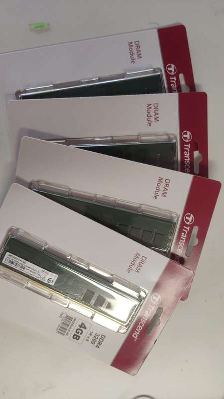 3200MHz / 4GB / DDR4 /  UDIMM