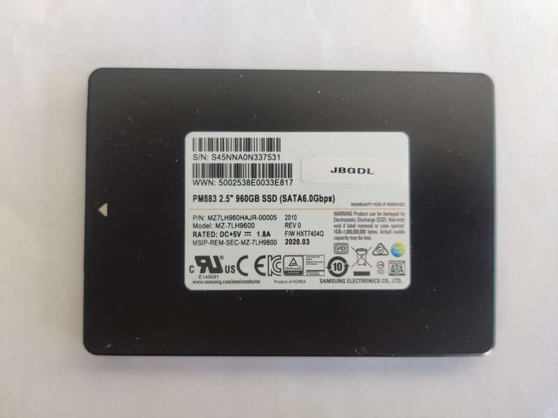 1TB SSD 2.5" - Samsung PM883 (960GB)