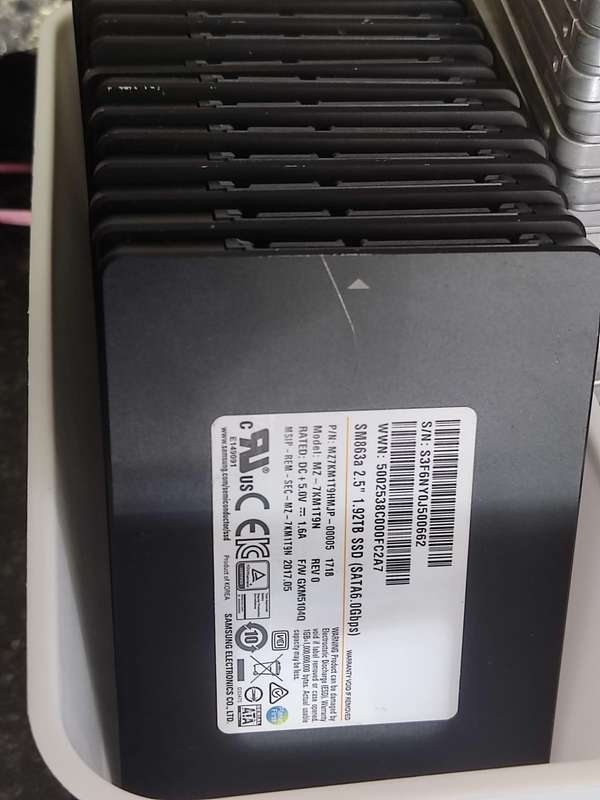2TB SSD 2.5" - Samsung SM863a (1.92TB)