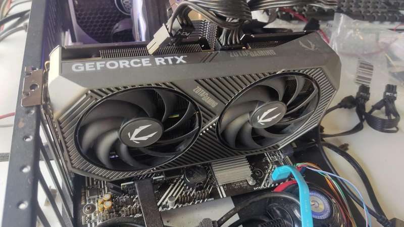 RTX 5060 Ti 8GB - Zotac TwinEdge