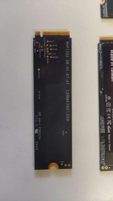 256GB NVME - Gen3x4 - DATO DP700