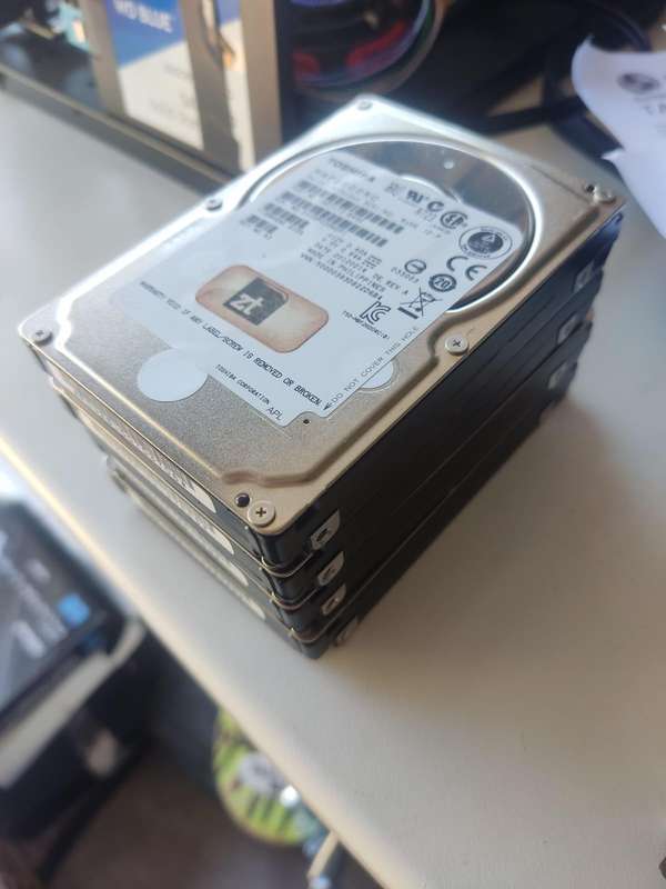 600GB SAS / 10k RPM / 2.5"