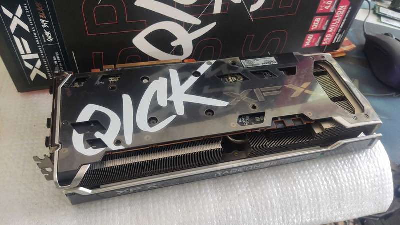 12GB RX 6700 XT - XFX QICK319 Black