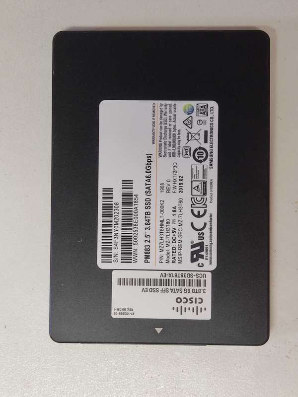 Samsung 4TB SSD (3.84TB) - SATA SSD 2.5"