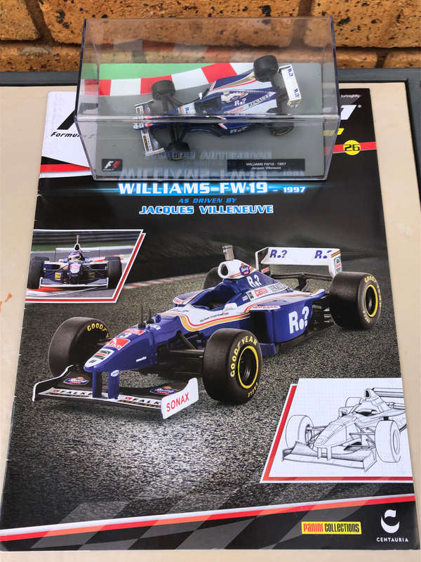 Williams FW19, 1997 (#3, Jacques Villeneuve) + magazine