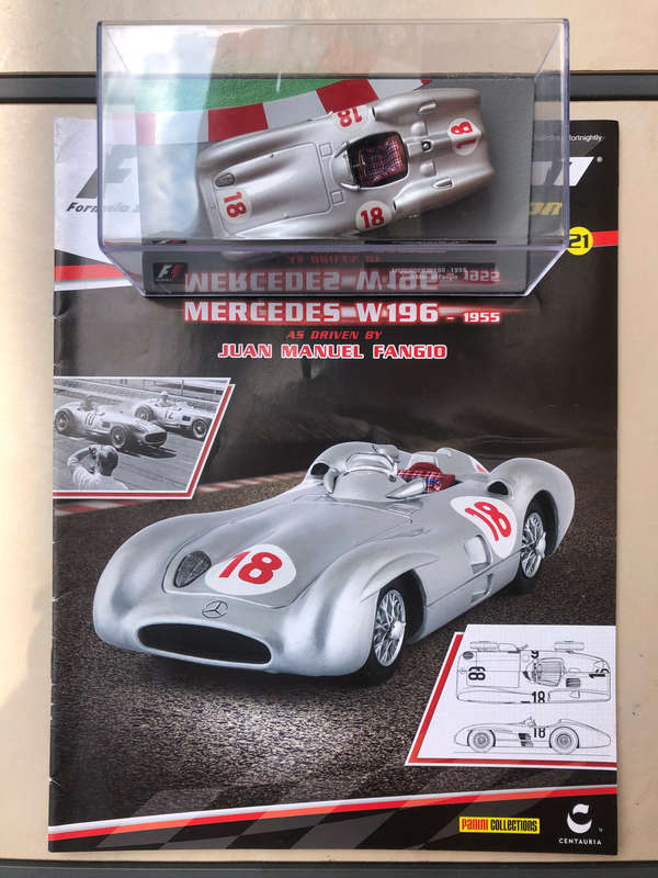 Mercedes W196, 1955 (#18, Juan Manuel Fangio) + magazine