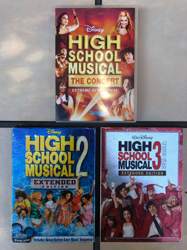 High School Musical 2, 3 (Extended Edition) & The Concert (Extreme Access Pass)