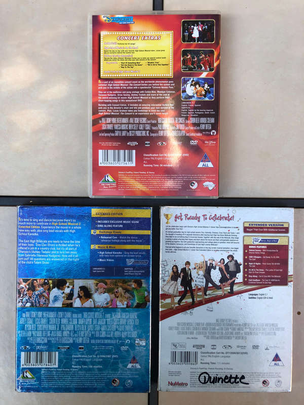 High School Musical 2, 3 (Extended Edition) & The Concert (Extreme Access Pass)