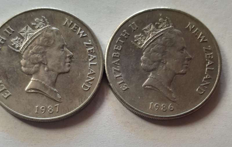 2 x New Zealand 20 Cent Coins - 1986 & 1987