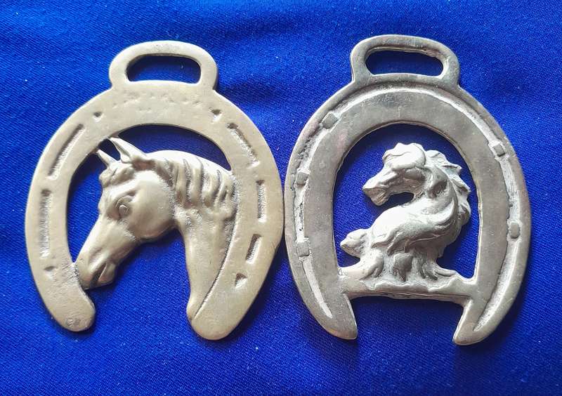 Vintage Single Horse Shoe Horse Brasses - Set of Two
