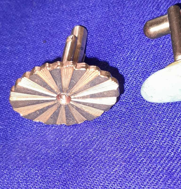 Vintage Cufflinks and  Tie clip plus small diamond chip?