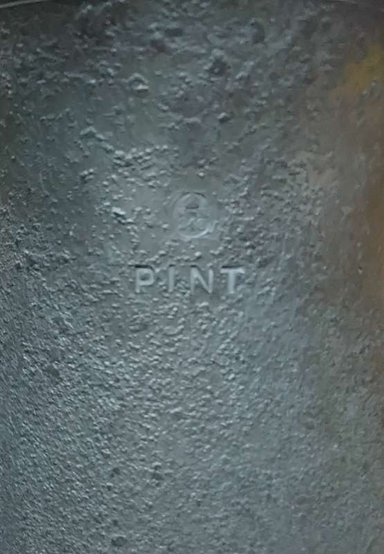 Vintage British Pewter 1 Pint Tankard
