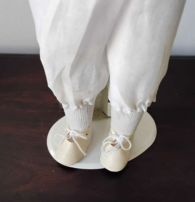 Vintage Porcelain Display Soll on Stand