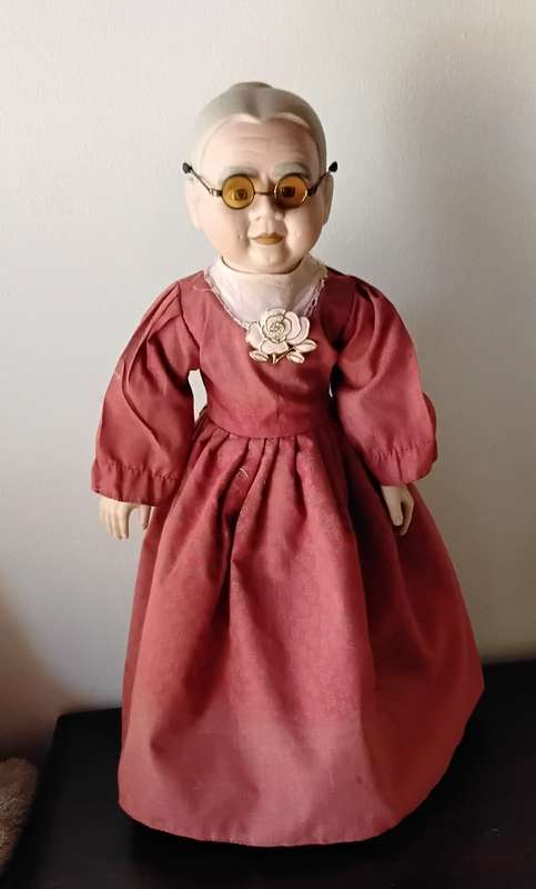 Vintage Granny Porcelain Doll on Wooden Stand