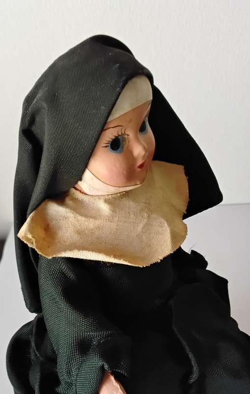 Vintage Composition Nun Doll c1959's - Small