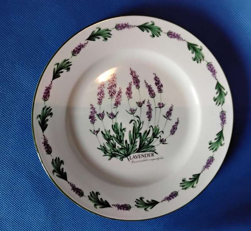 Spode, Wiesenthal and Roslyn China Plates - Vintage