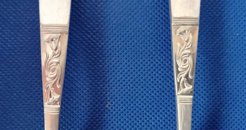 Du Montfort Plate Sheffield Cutlery - 28 Pieces
