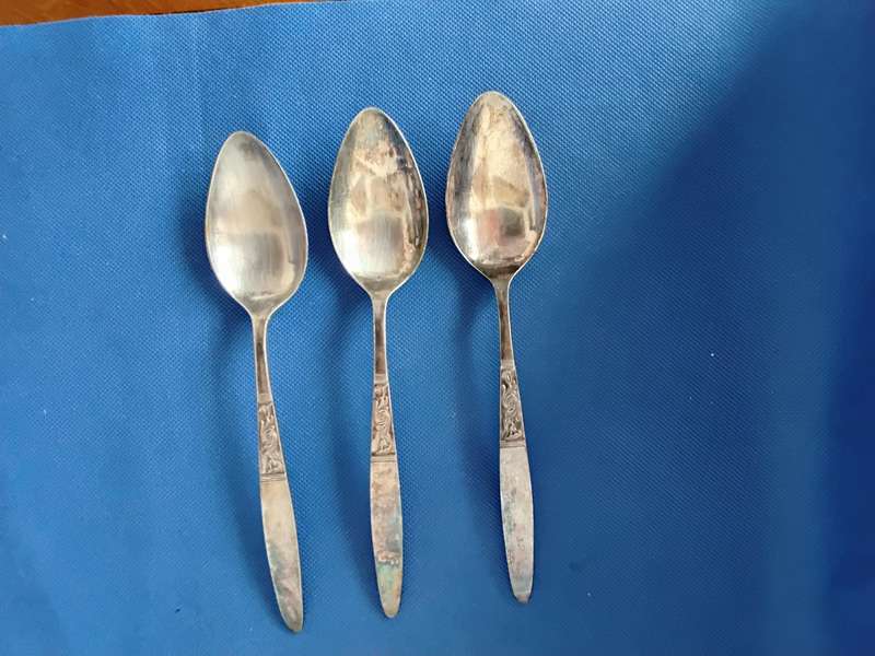 Du Montfort Plate Sheffield Cutlery - 28 Pieces